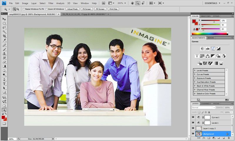 How to Add People to a Photo: 9 Steps (with Pictures) – wikiHow