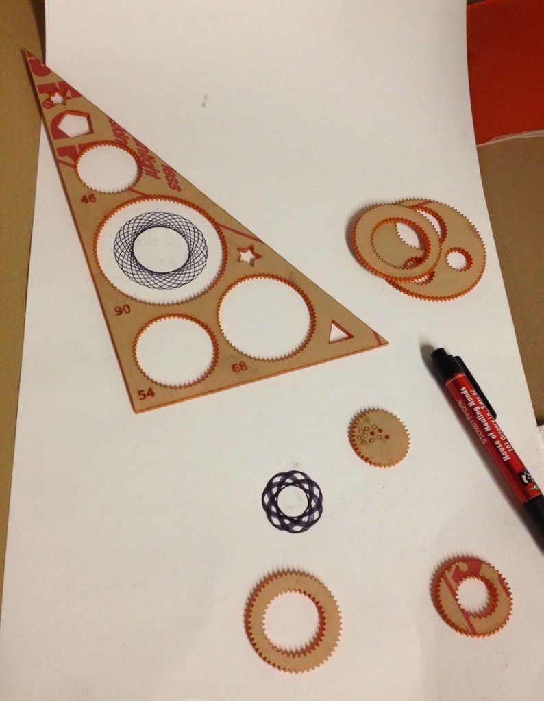 Laser Cut Spirograph Drawing Toy DXF File Free Download – 3axis.co