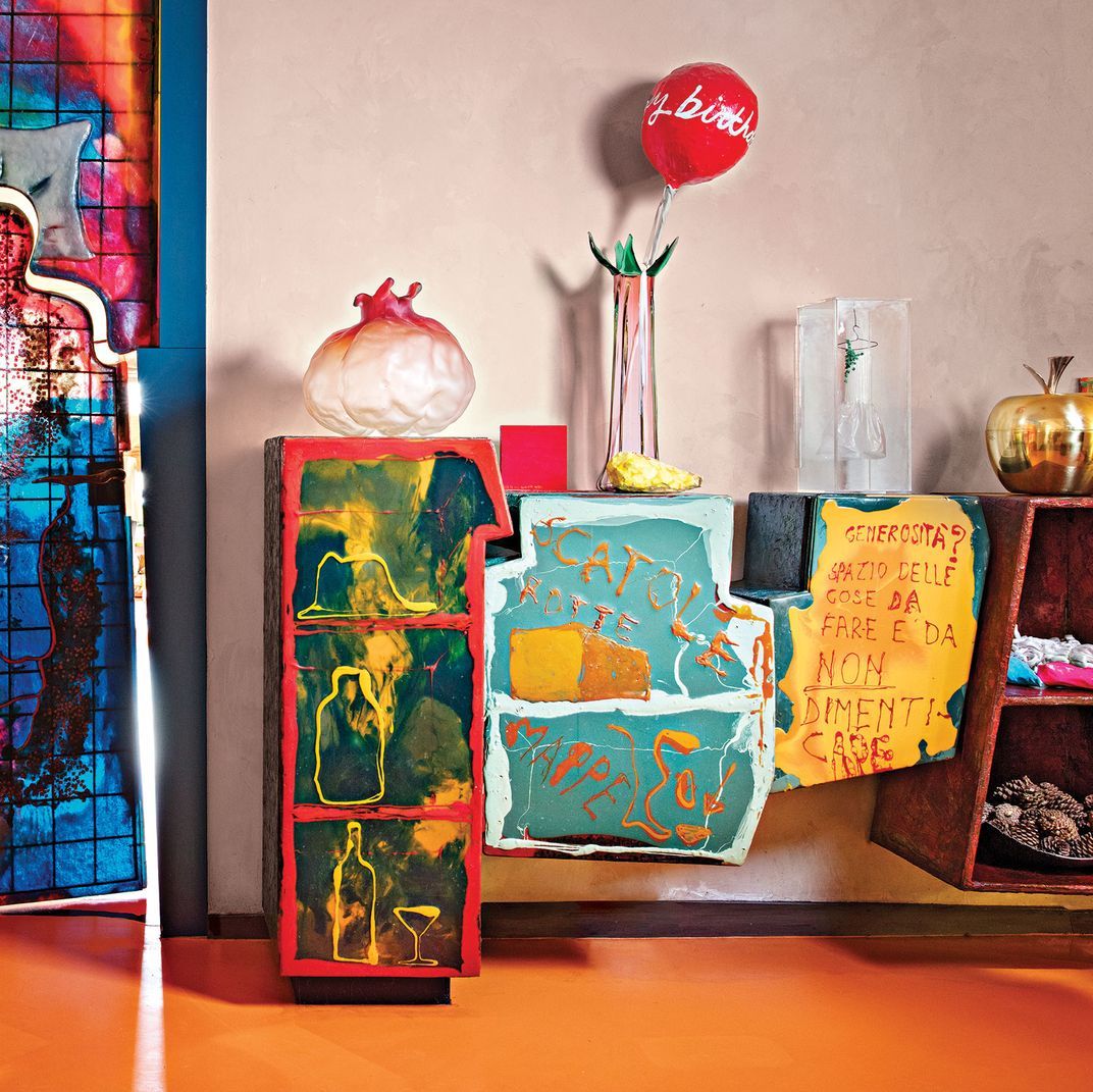 Inside a Pesce-Heavy Park Avenue Apartment