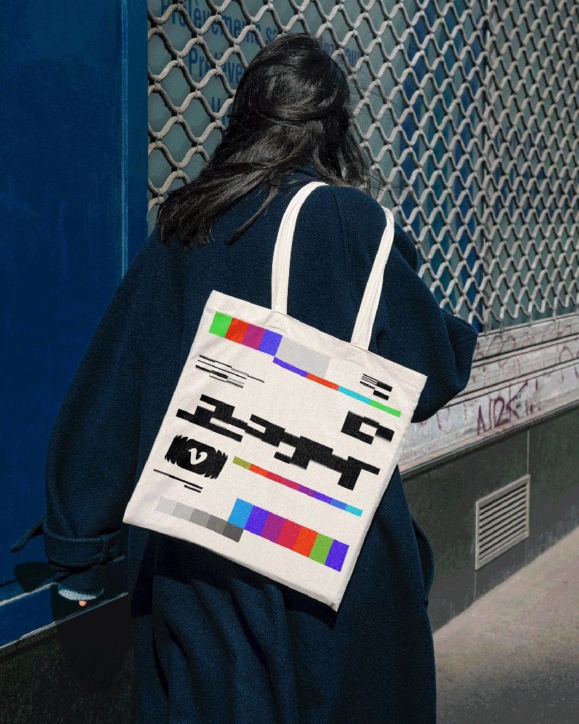 Uncommon’s REFRAME Identity for Vimeo Challenges Design Norms Through Resolution – PRINT Magazine