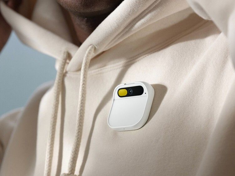 Humane’s Ai Pin is a 0 Smartphone Alternative You Wear All Day — WIRED