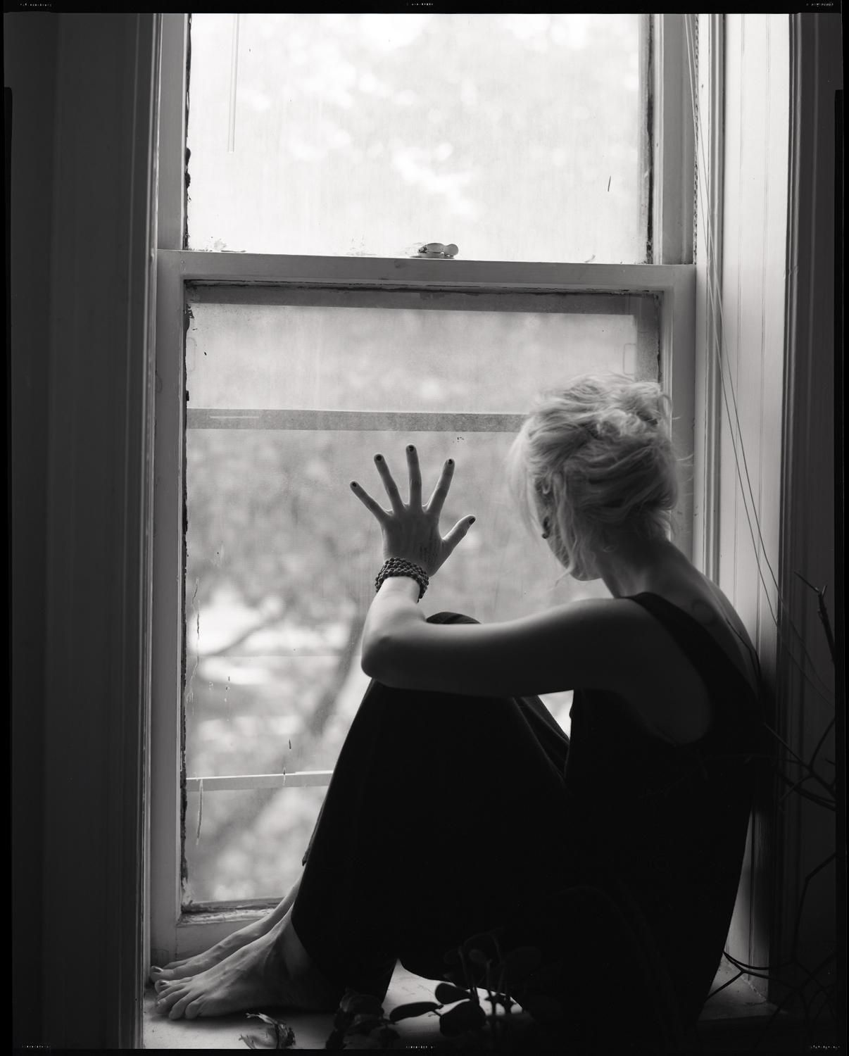 The Daily Self Portrait – Lisa Elmaleh Photography