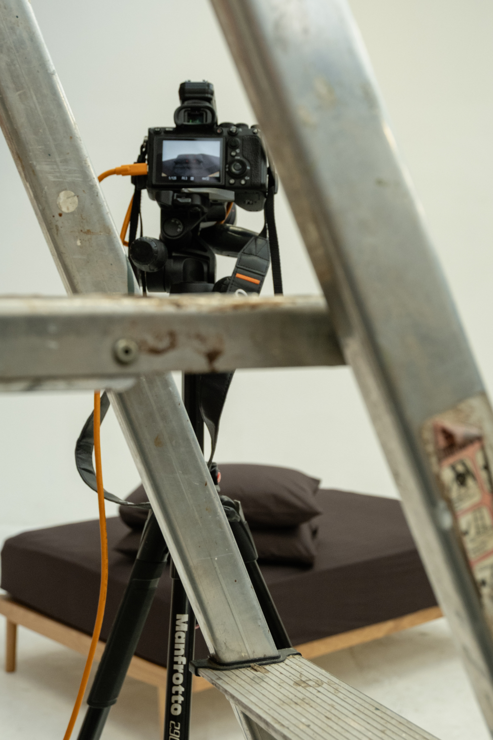 Behind the scenes – Studio Shoot