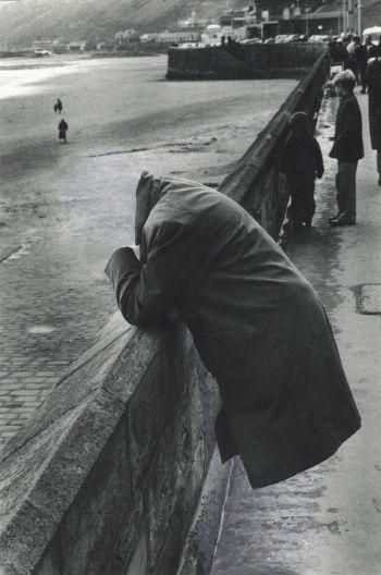 ‘Charlotte Bracegirdle: Day Out’ (2011) | Person photography, World photography, Man photo