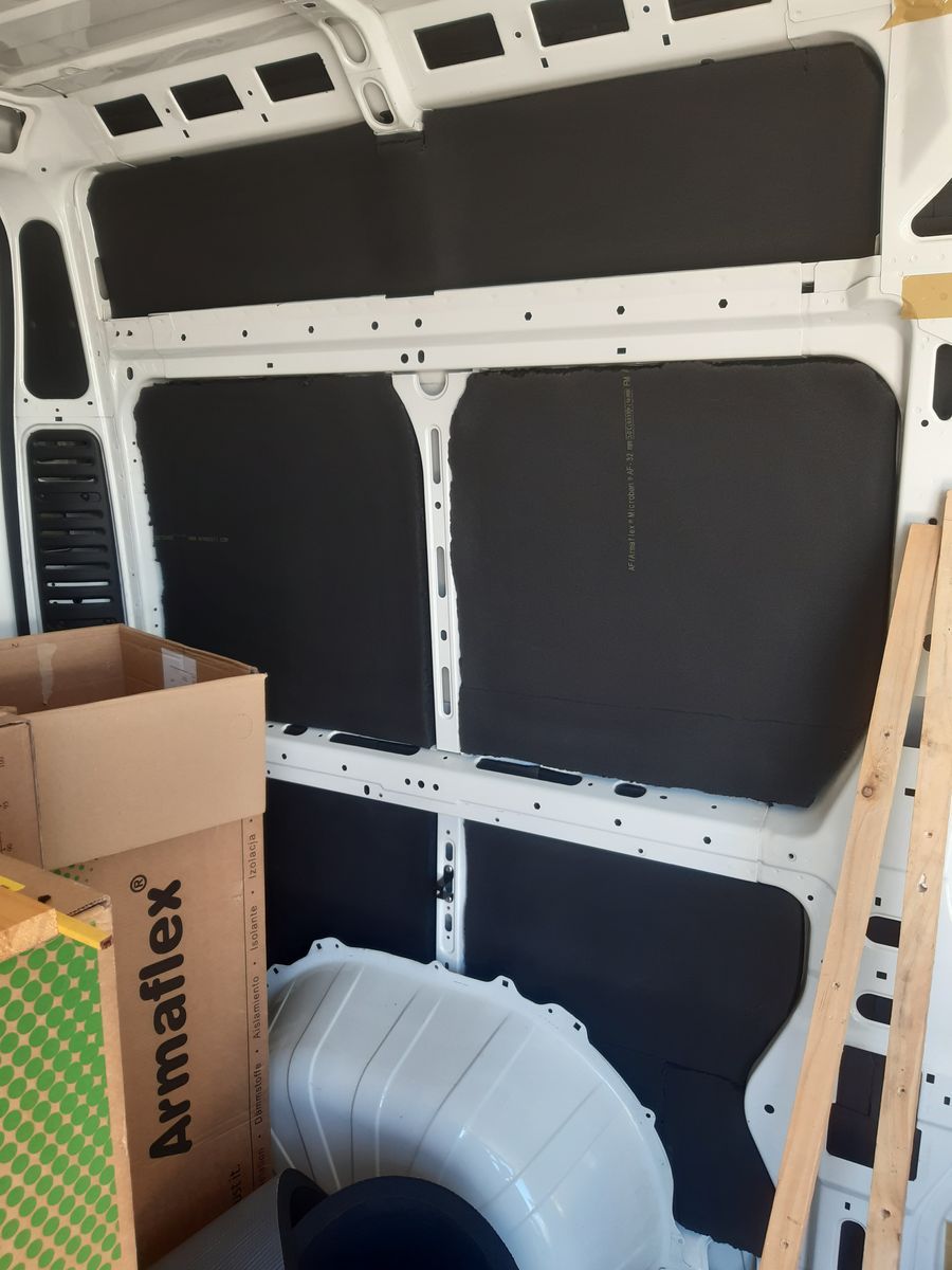 Armaflex 32mm Rouleau 3 m² Autocollant AF Livraison 24h à 0€