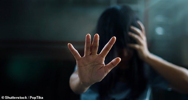 A cure for PTSD? Anesthetic wipes emotional trauma from memory