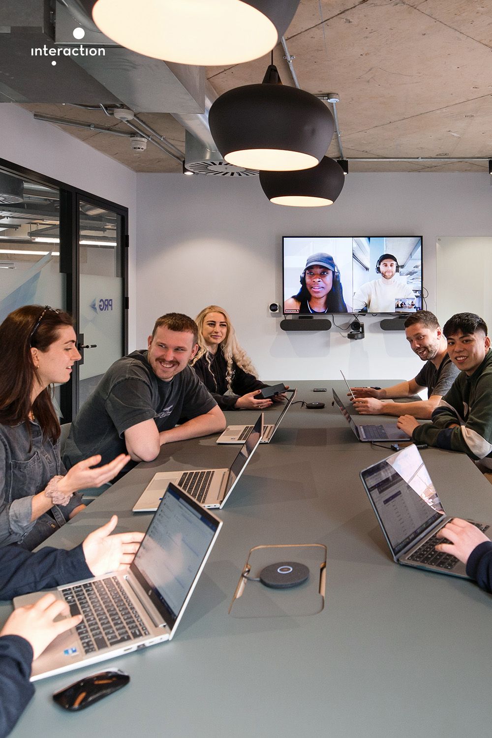 Hybrid Meeting Boardroom | Integrated Technology | Commercial Office Design by Interaction | PRG
