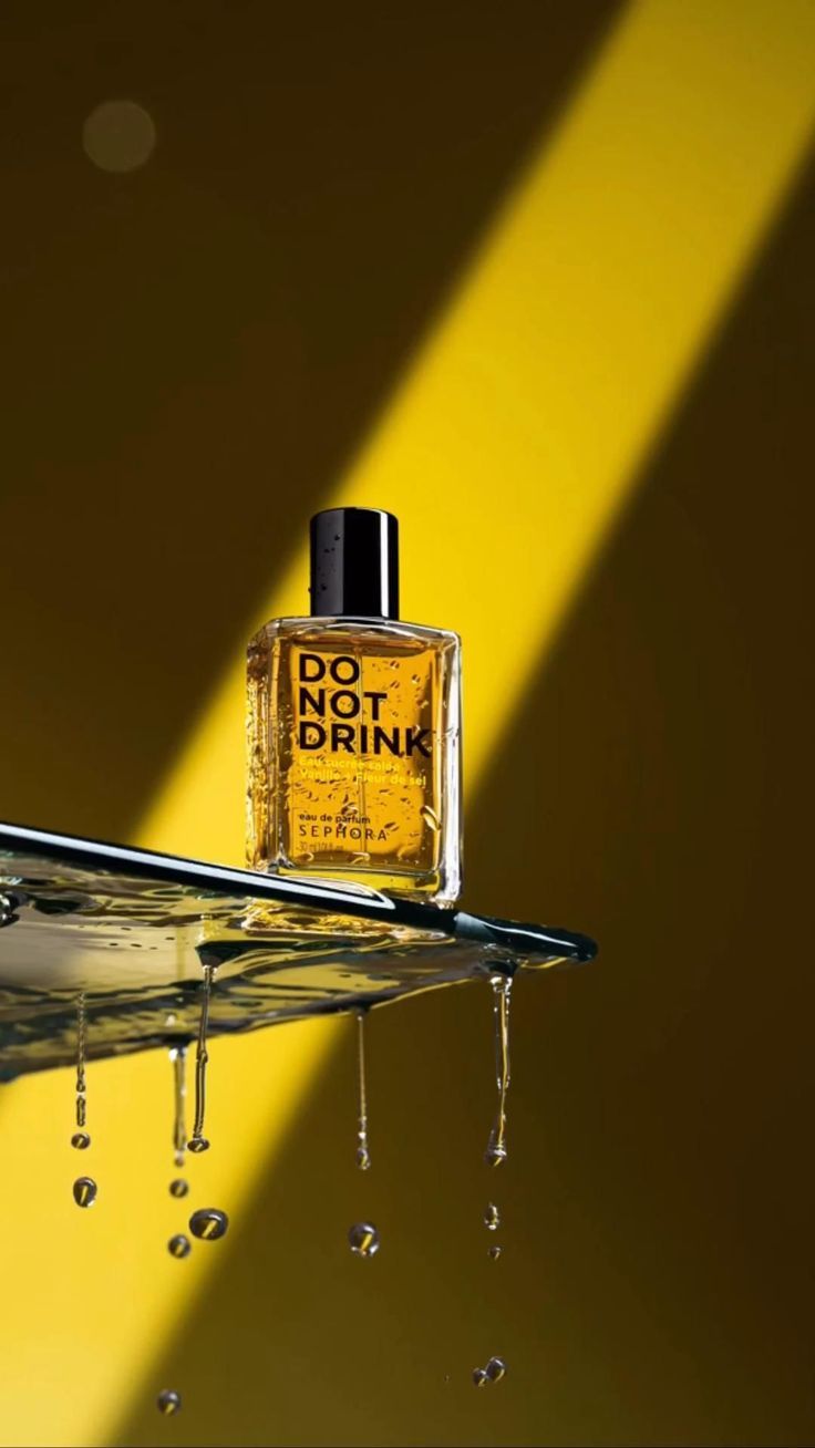 exciting trendy elegant minimalist perfume packaging branding design