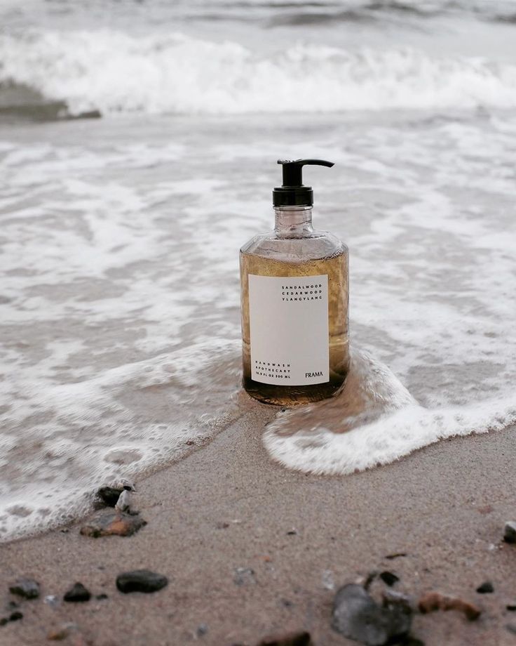 Frama Apothecary Hand Wash