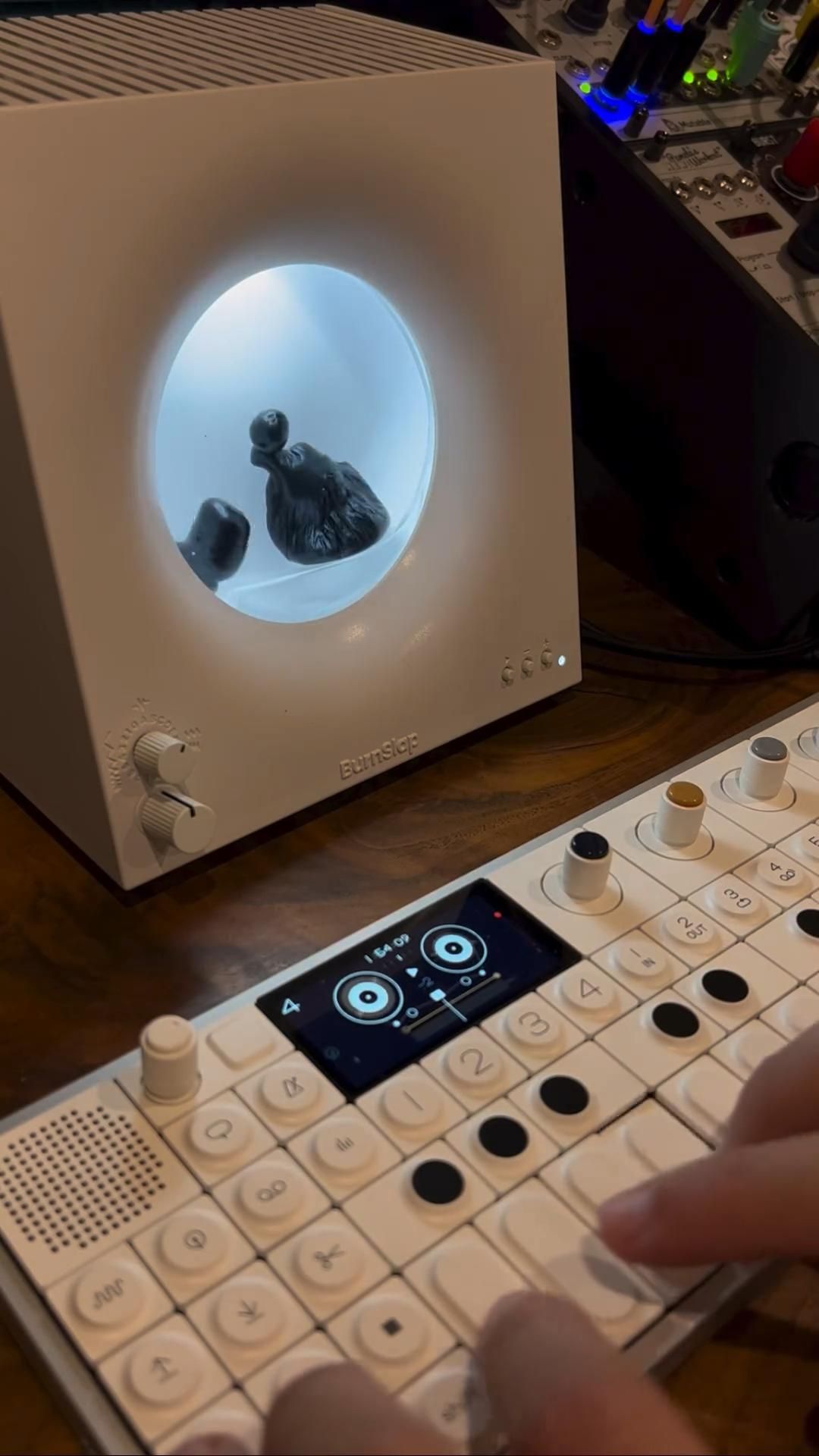 #ferrofluid audio vizualizer by #dakdjung, video by #pierrepaslier